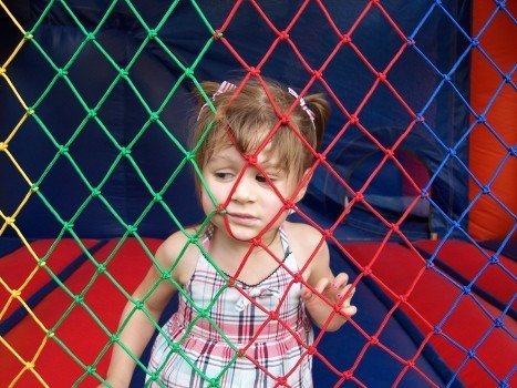 带嫣字的女孩名字有哪些