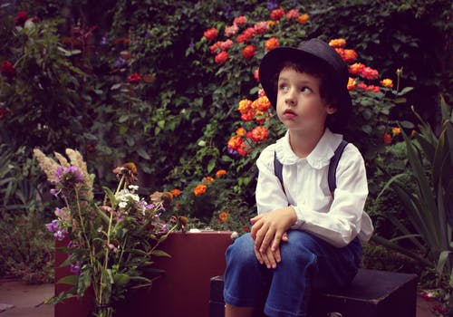 带展字的男孩名字霸气